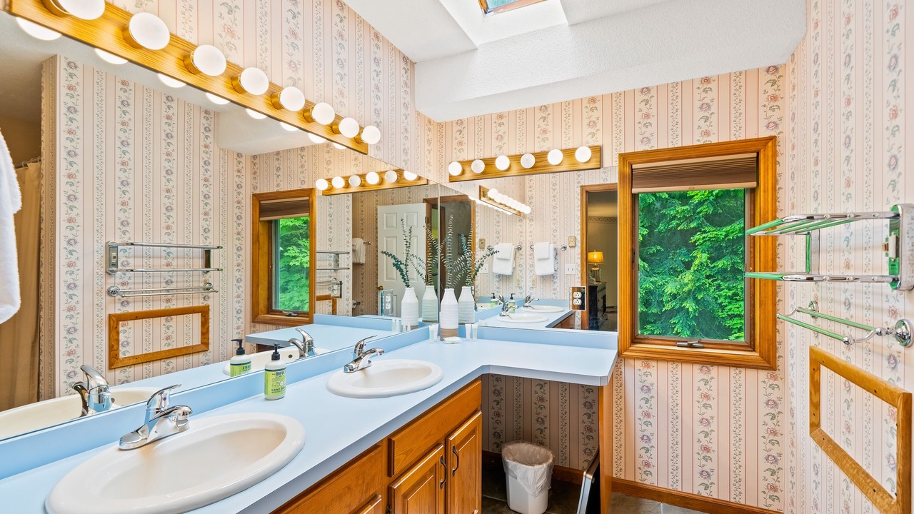 Photo of Bathroom in North Creek