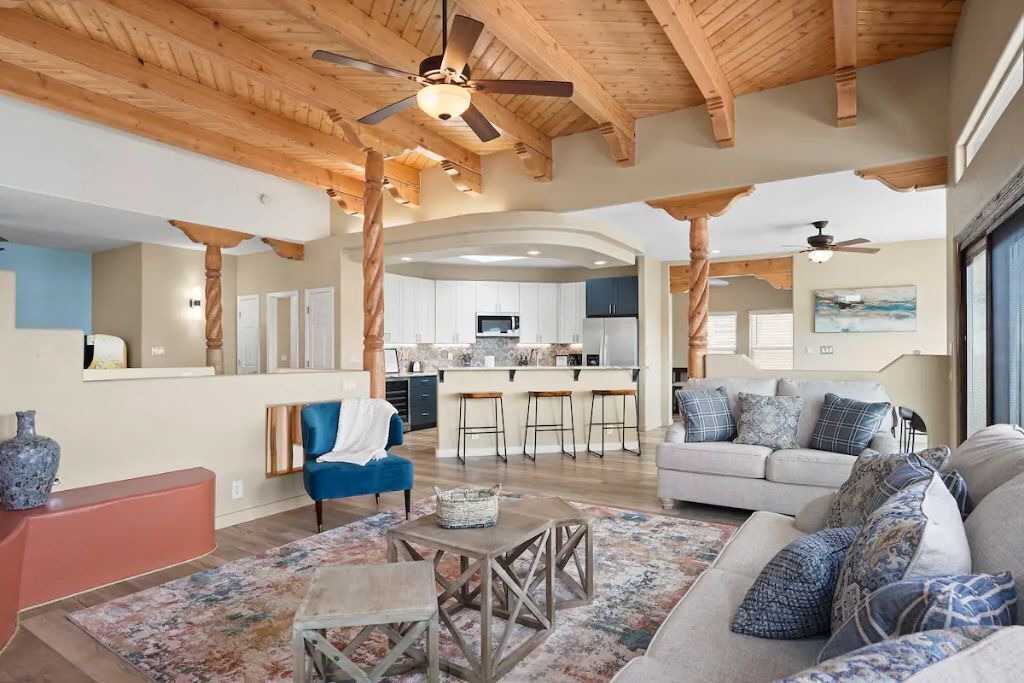 Photo of Livingroom in Taylor Ranch
