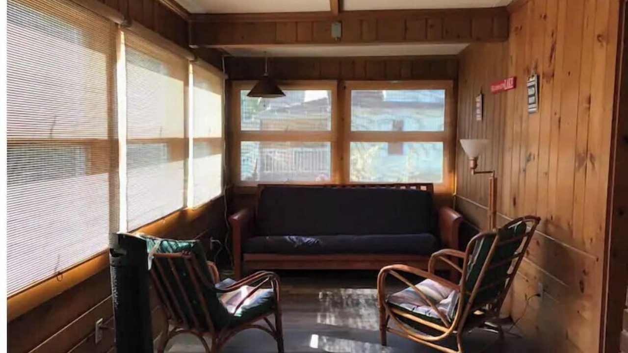 Photo of Livingroom in Pinckney