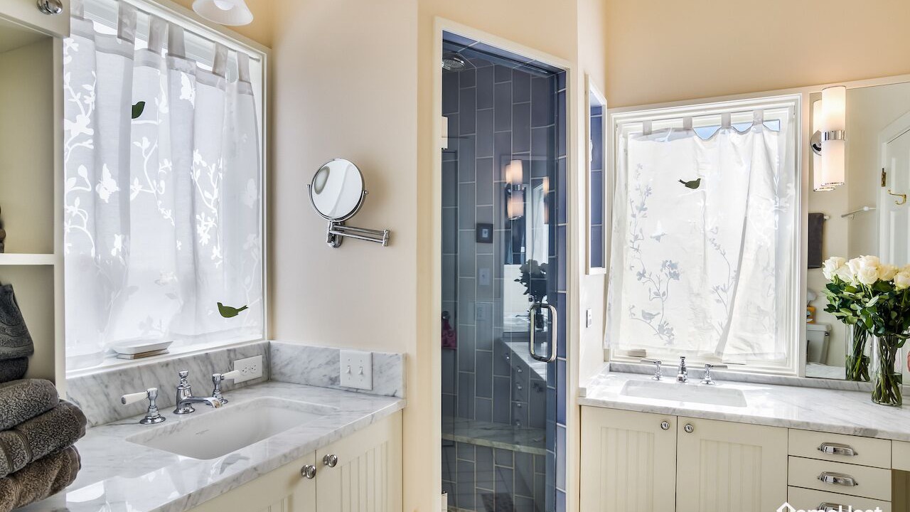 Photo of Bathroom in Gunbarrel