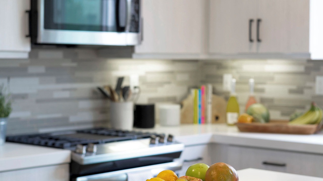 Photo of Kitchen in Toluca Lake