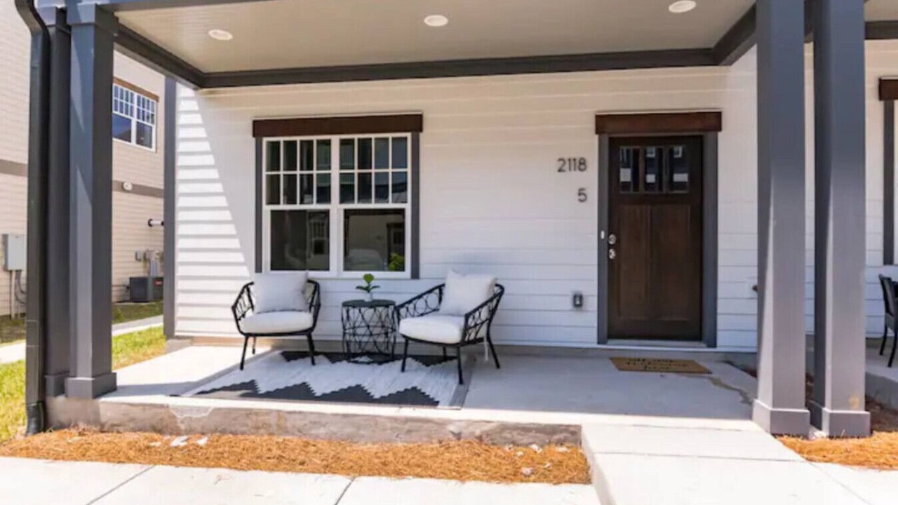 Photo of Patio Balcony in Historic Waverly