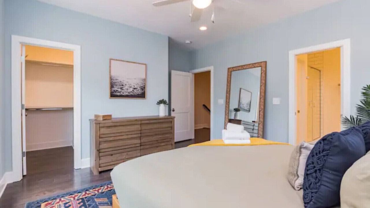 Photo of Bedroom in Historic Waverly