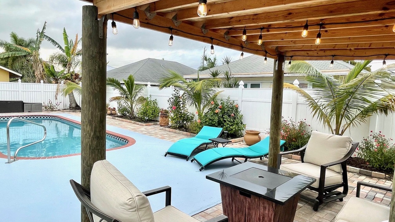 Photo of Outdoor in North Palm Beach Heights