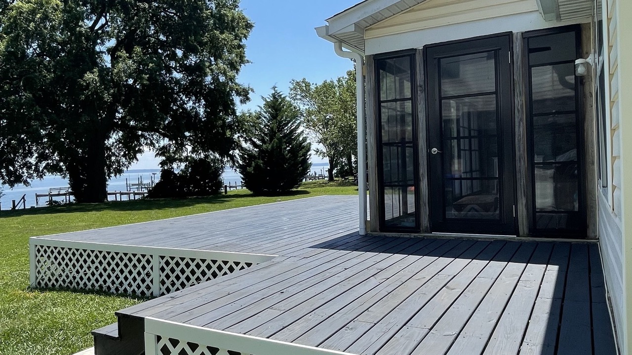 Photo of Patio Balcony in Rock Point
