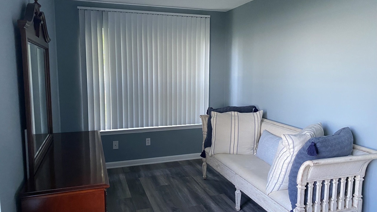 Photo of Livingroom in Rock Point