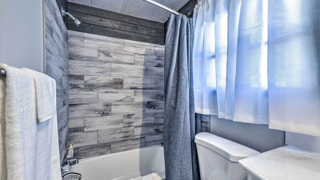 Photo of Bathroom in Cloudcroft