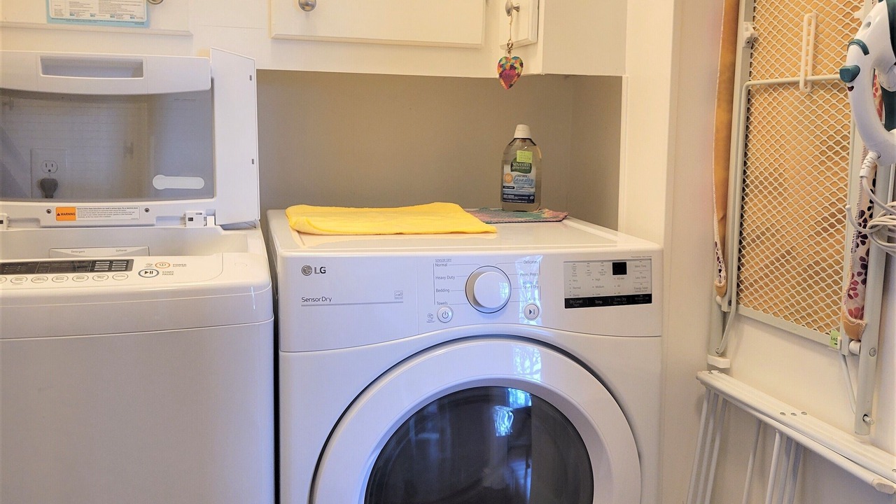Photo of Bedroom in Calvert Beach-Long Beach