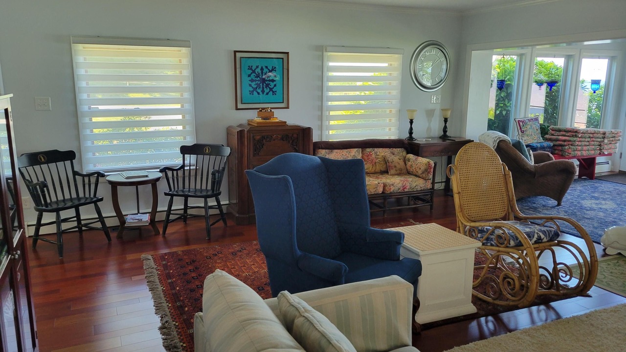 Photo of Bedroom in Calvert Beach-Long Beach