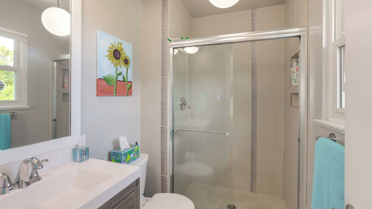 Photo of Bathroom in Applewood Villages