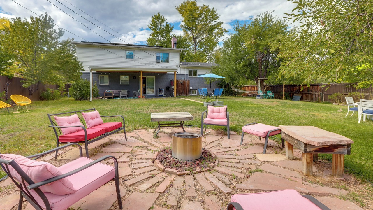Photo of Outdoor in Applewood Villages