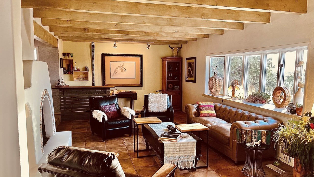 Photo of Livingroom in Santa Fe