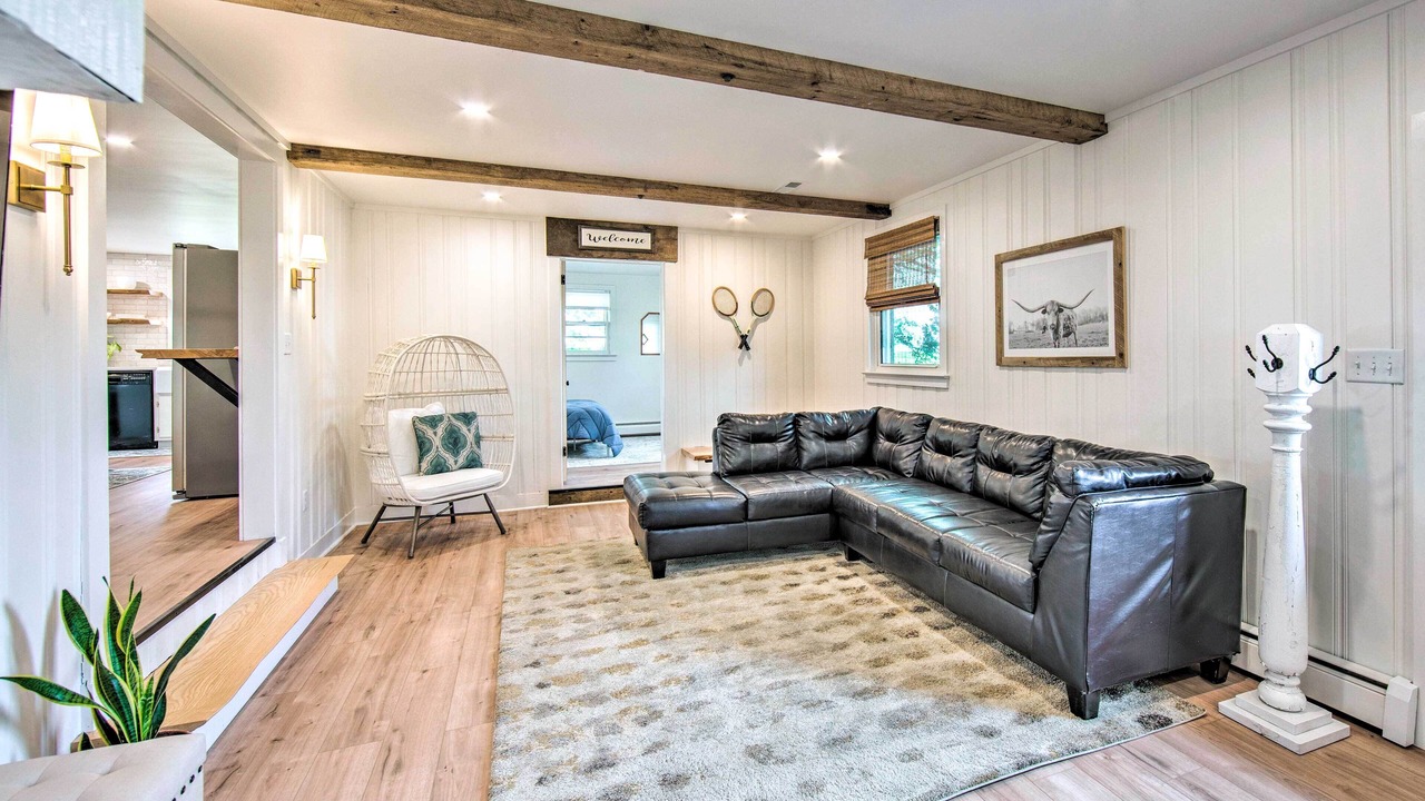 Photo of Livingroom in Refton
