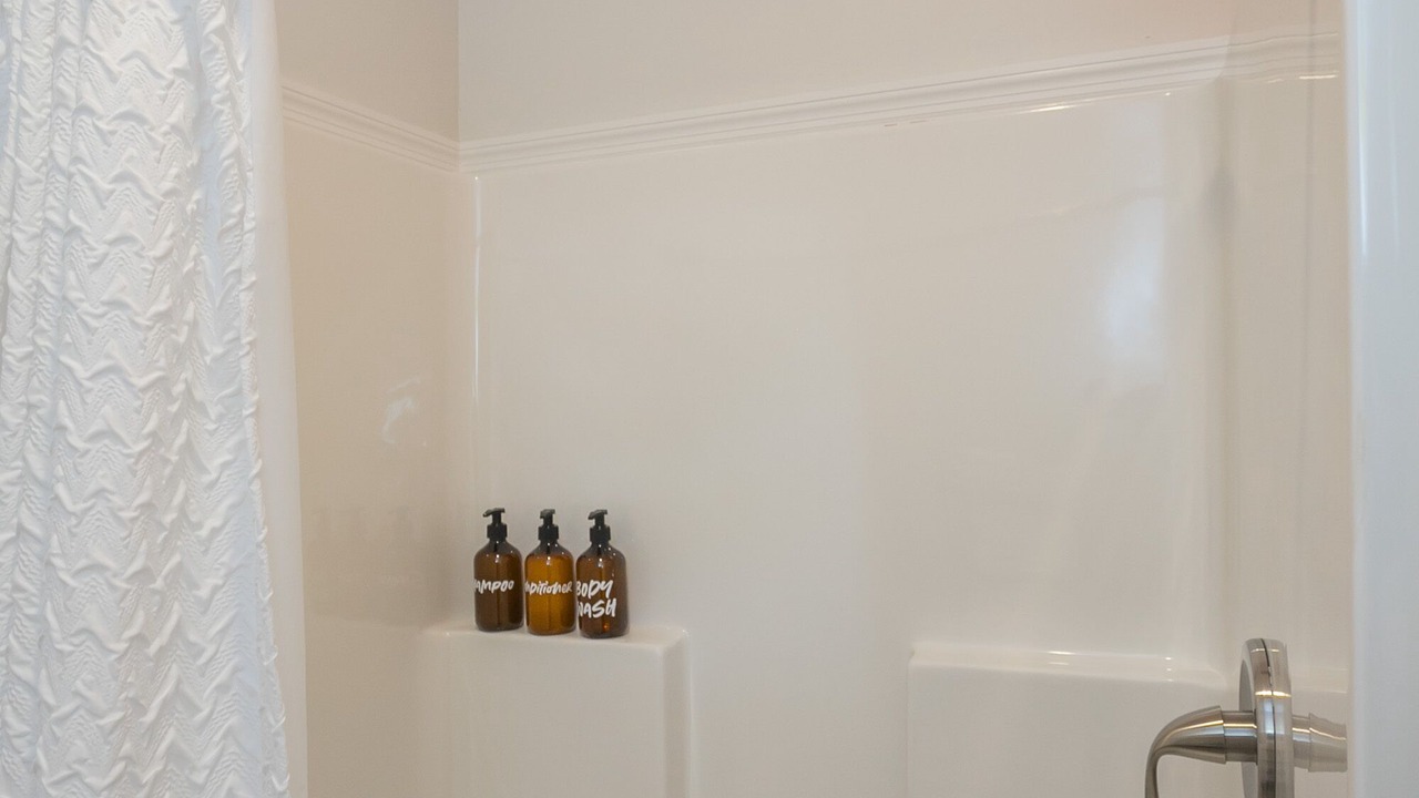 Photo of Bathroom in Maxwell