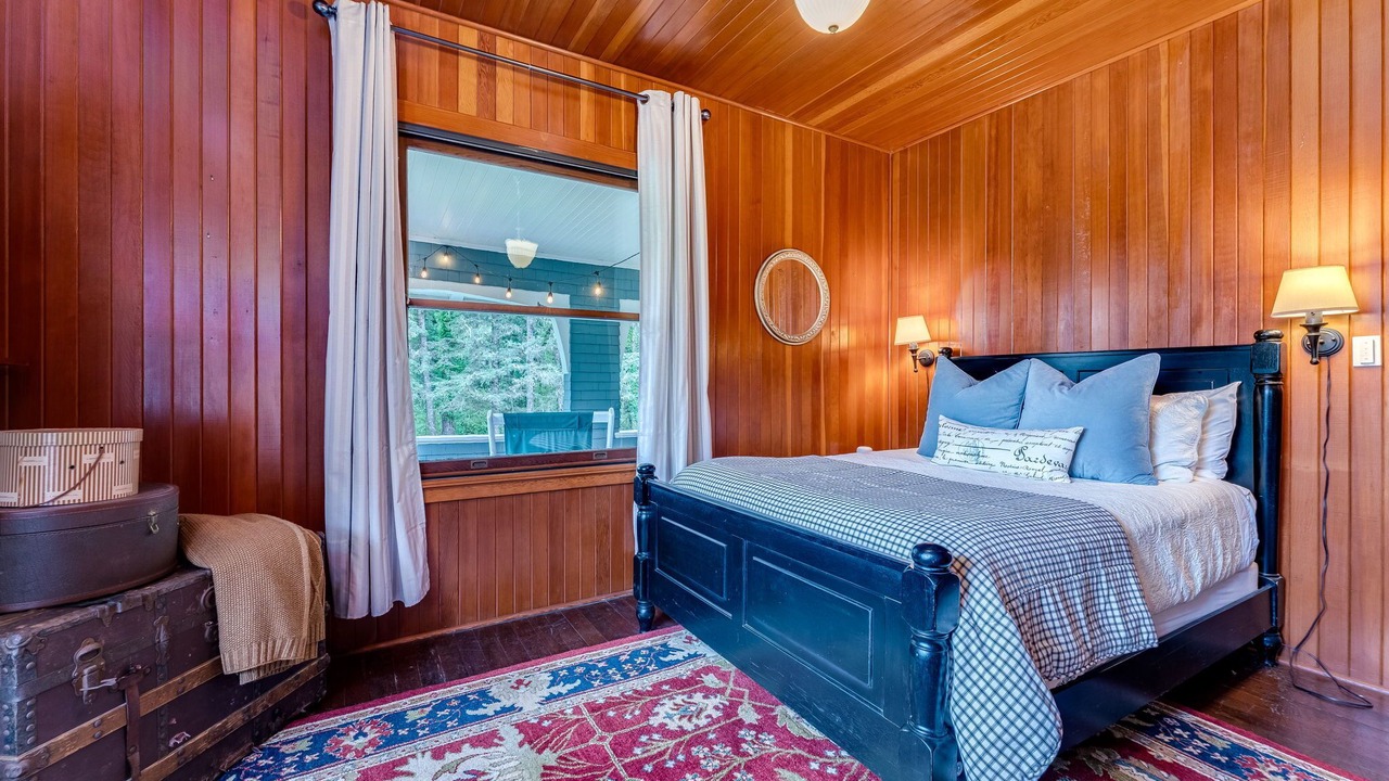 Photo of Bedroom in Seaview