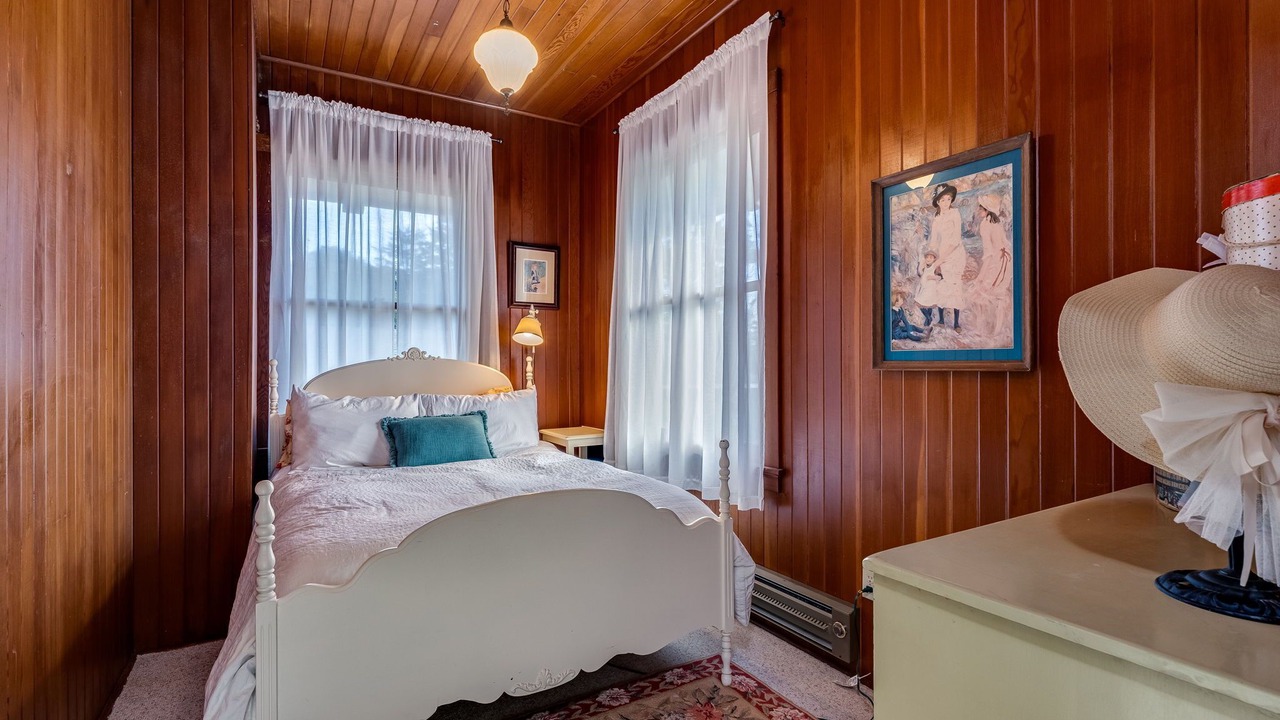 Photo of Bedroom in Seaview