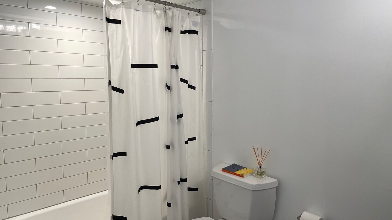 Photo of Bathroom in Newlands