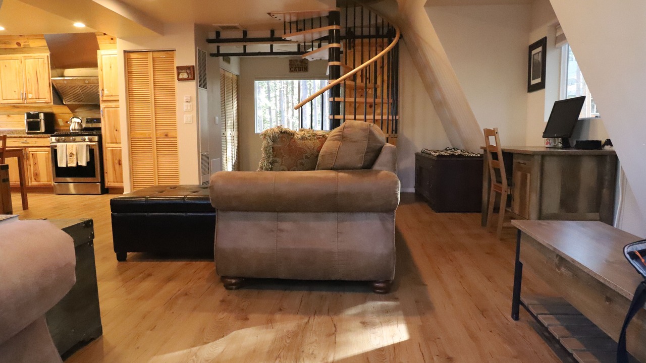 Photo of Livingroom in Evergreen