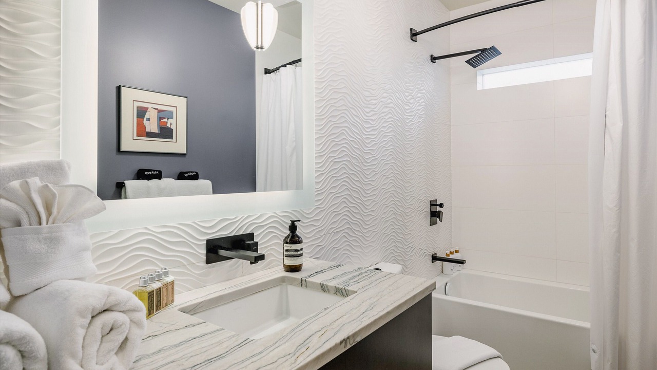 Photo of Bathroom in Green Meadows