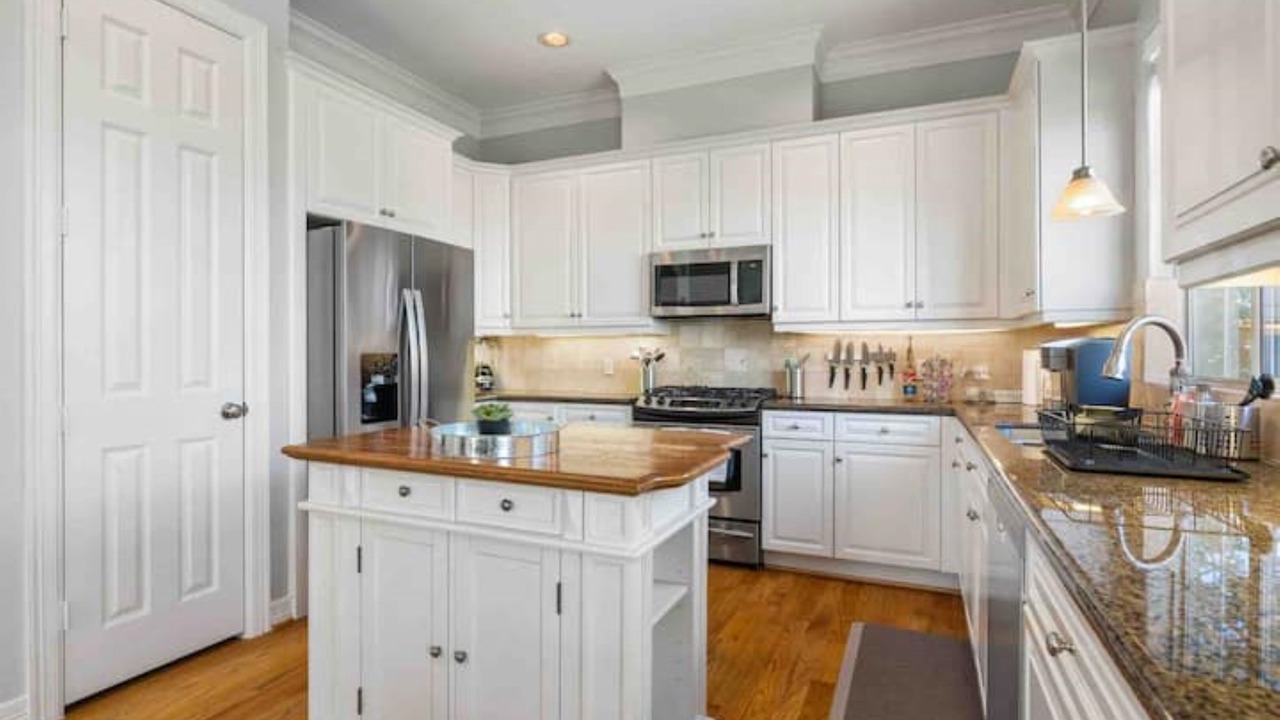 Photo of Kitchen in Midtown
