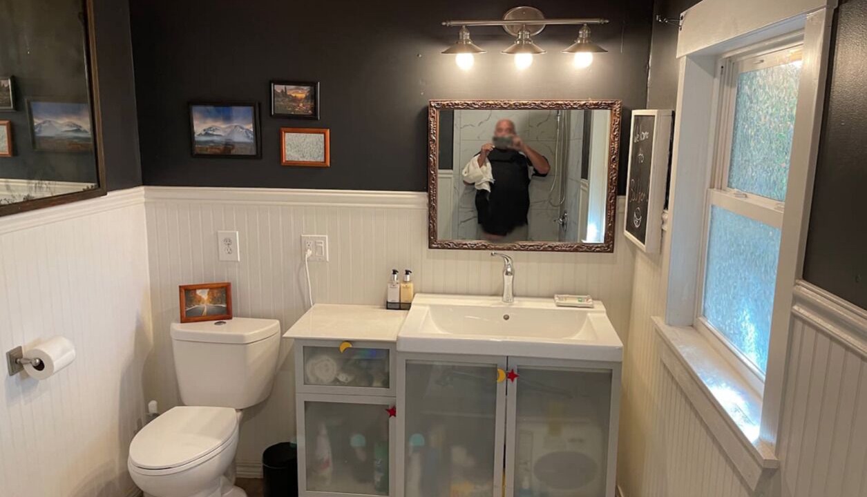 Photo of Bathroom in Martin Acres