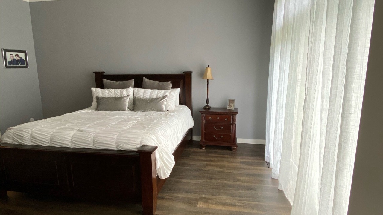Photo of Bedroom in Roach