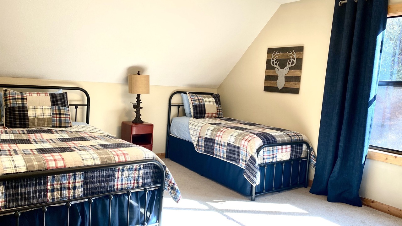 Photo of Bedroom in Clarkesville