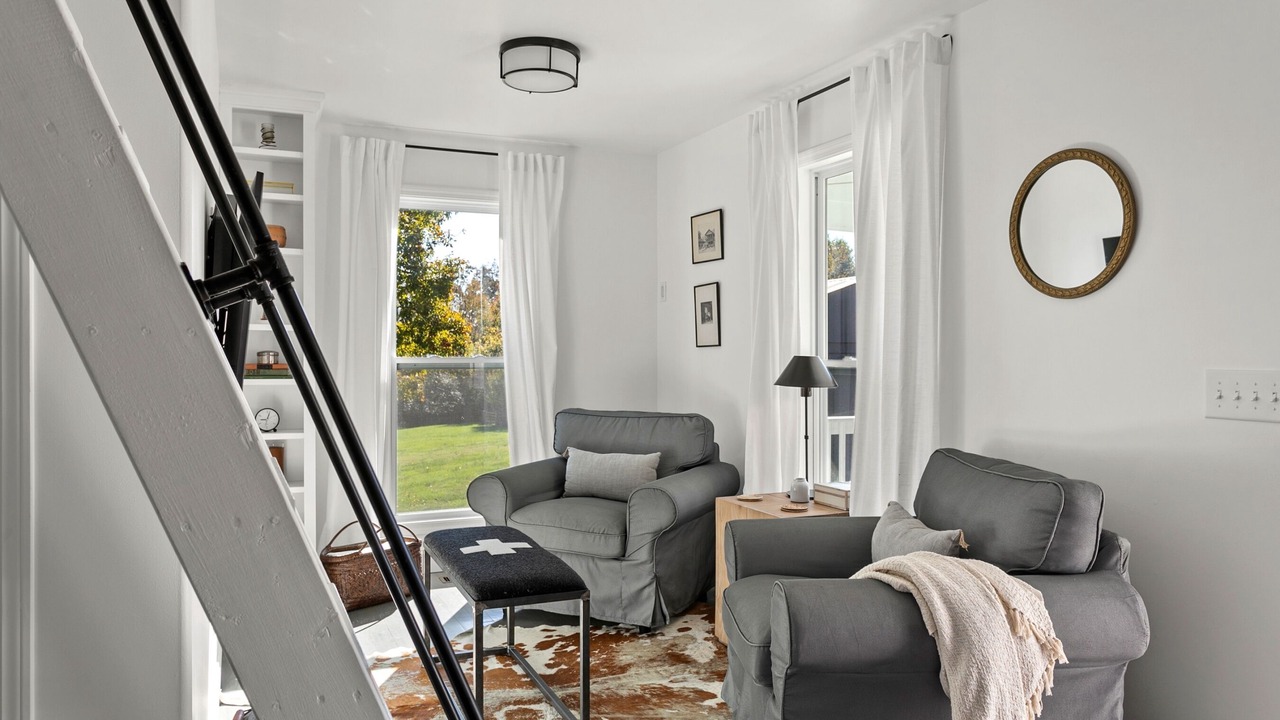 Photo of Livingroom in Franklin