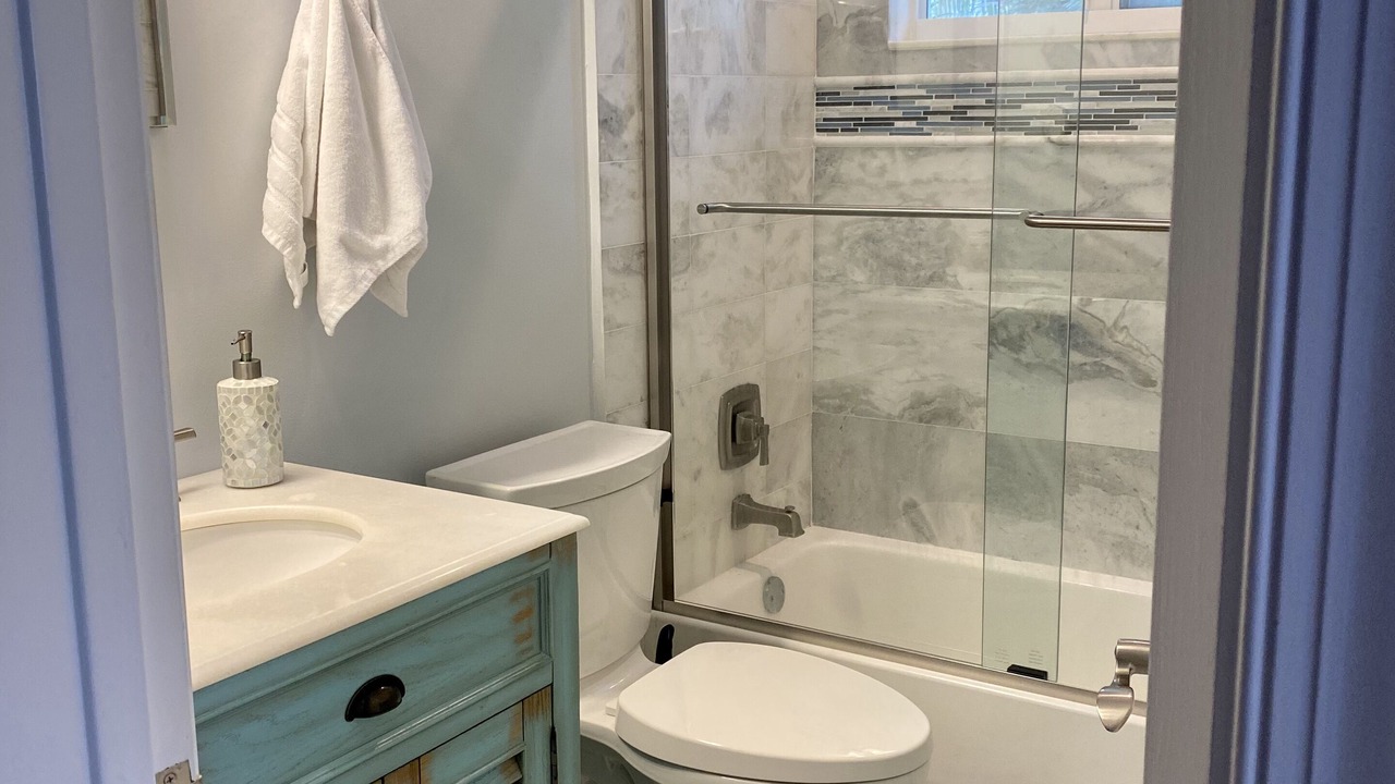 Photo of Bathroom in Lighthouse Point