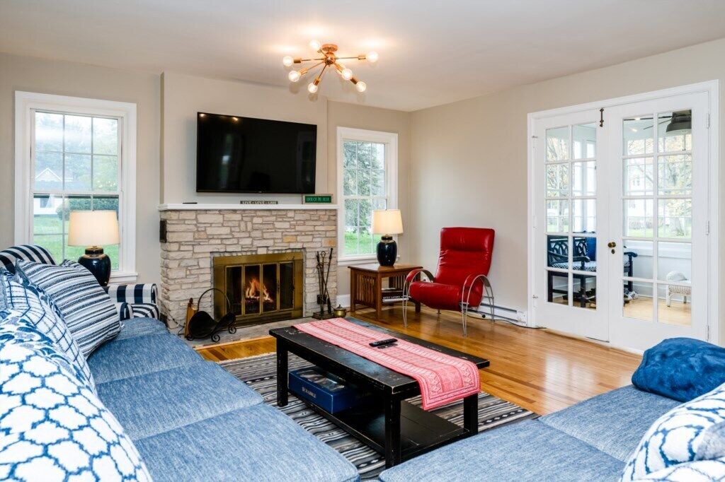 Photo of Livingroom in Lakeside