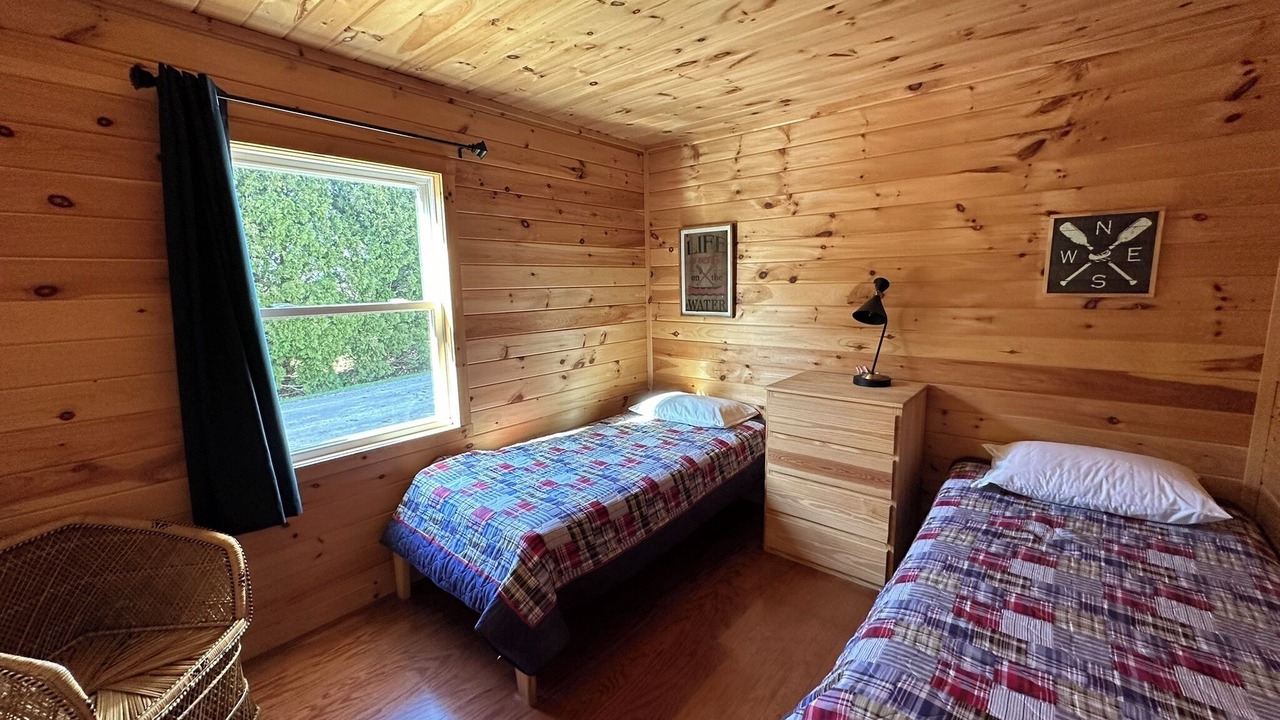 Photo of Bedroom in Brier Hill