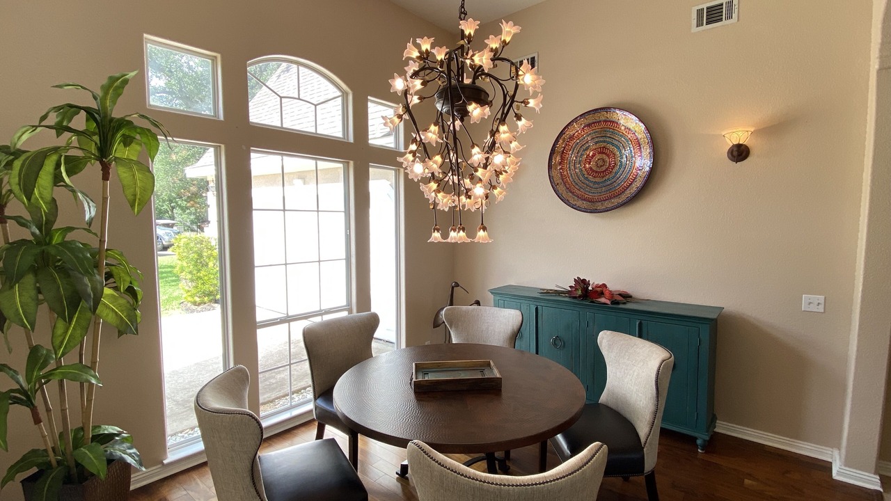 Photo of Livingroom in Leander