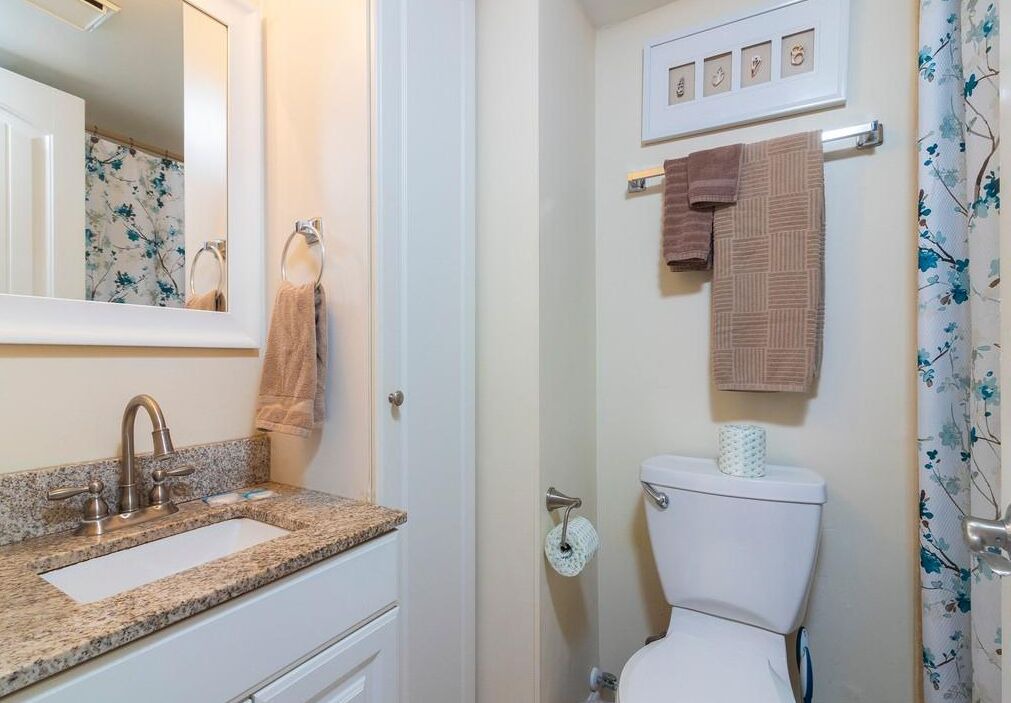 Photo of Bathroom in Crescent Beach