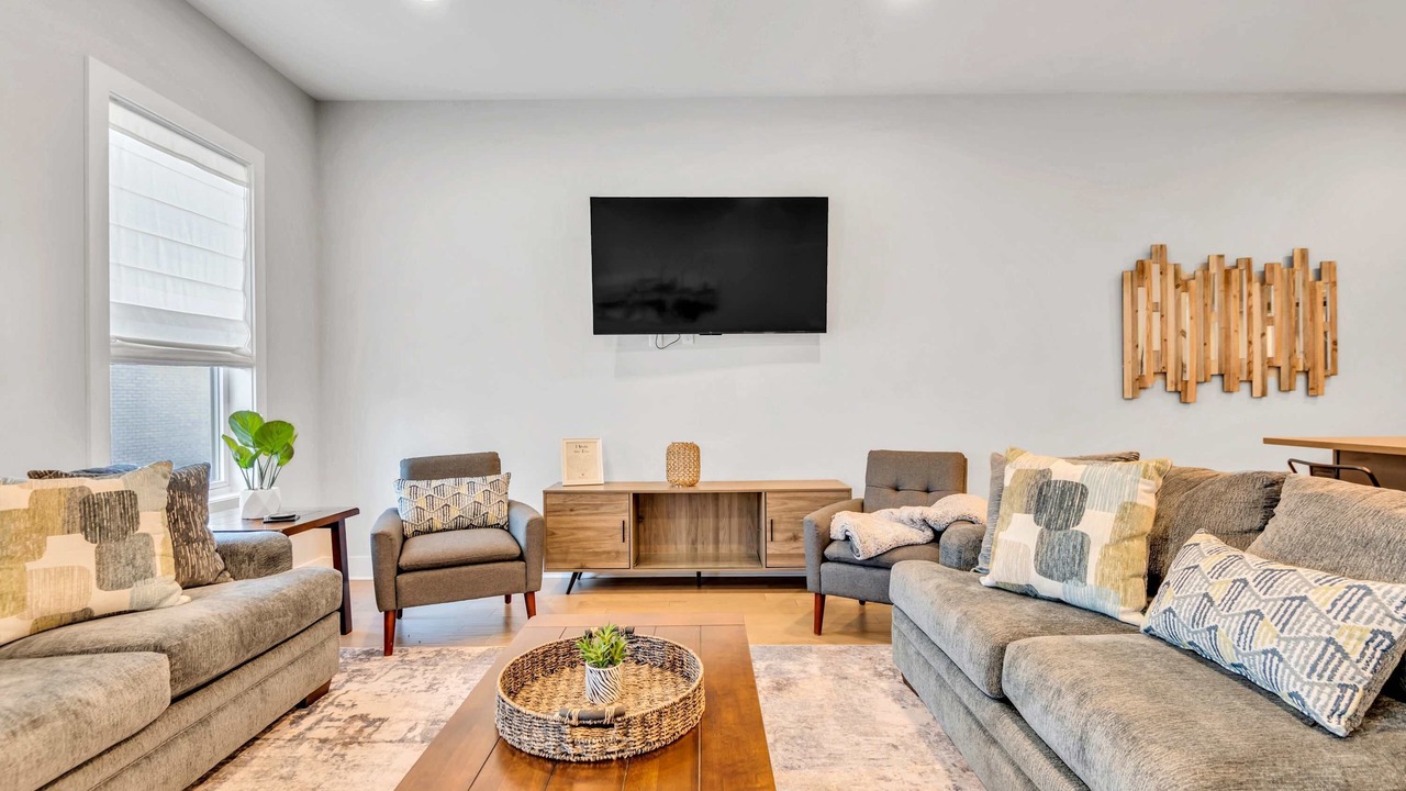 Photo of Livingroom in Hadley - Washington