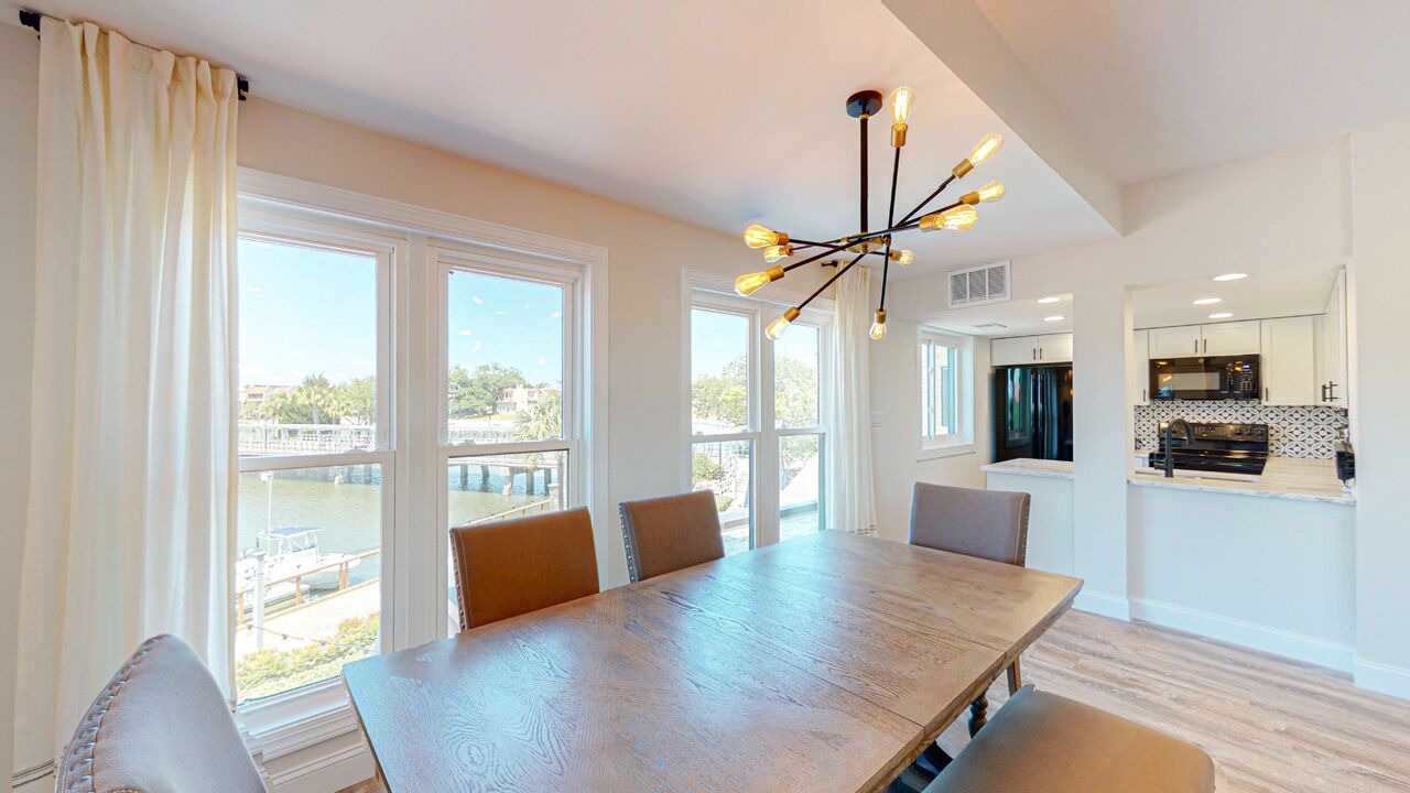 Photo of Bedroom in Shelter Cove