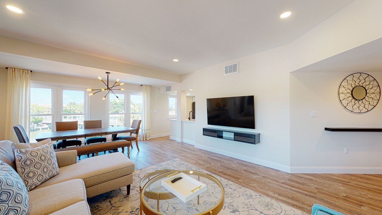 Photo of Bedroom in Shelter Cove