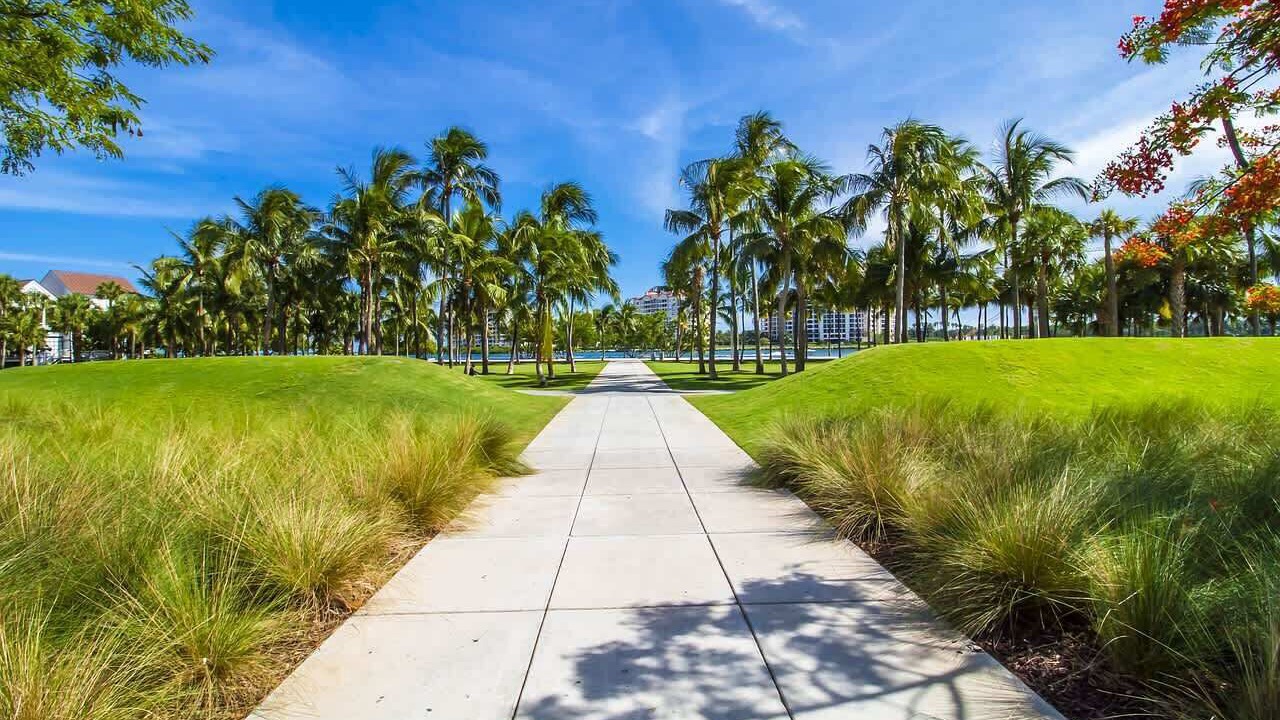 Photo of Outdoor in Flamingo/Lummus