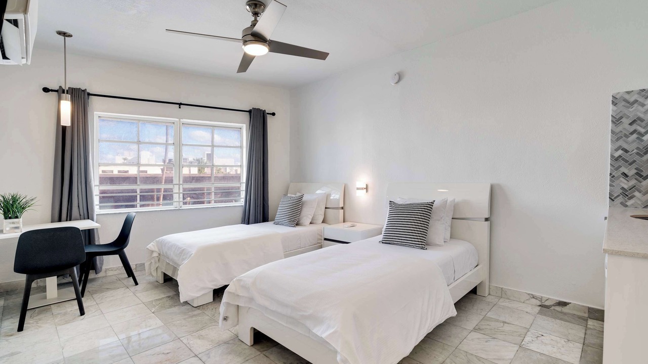 Photo of Bedroom in Flamingo/Lummus