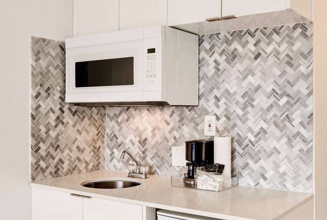 Photo of Kitchen in Flamingo/Lummus