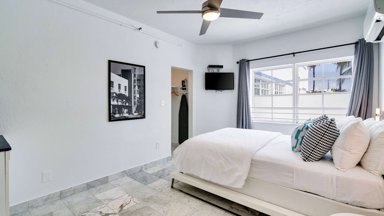 Photo of Bedroom in Flamingo/Lummus