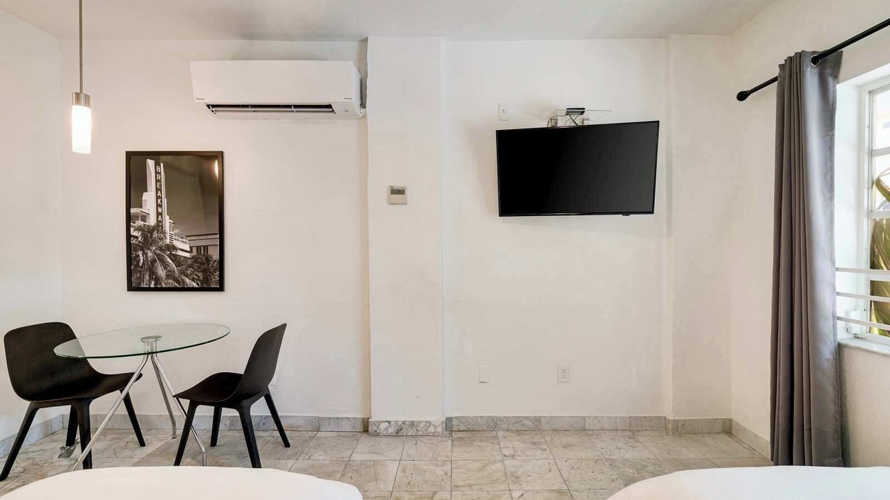 Photo of Bedroom in Flamingo/Lummus