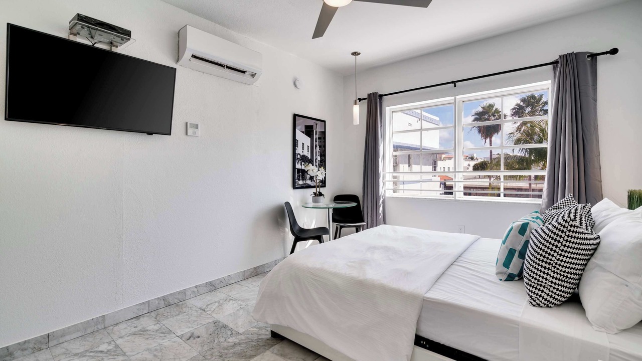 Photo of Bedroom in Flamingo/Lummus