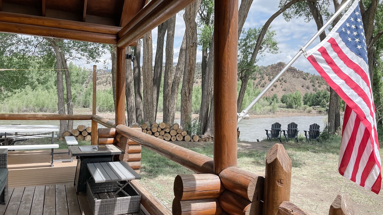 Photo of Patio Balcony in South Fork