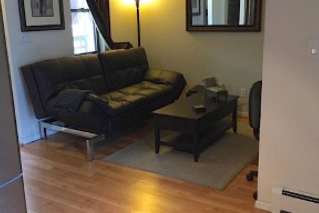 Photo of Livingroom in Whittier