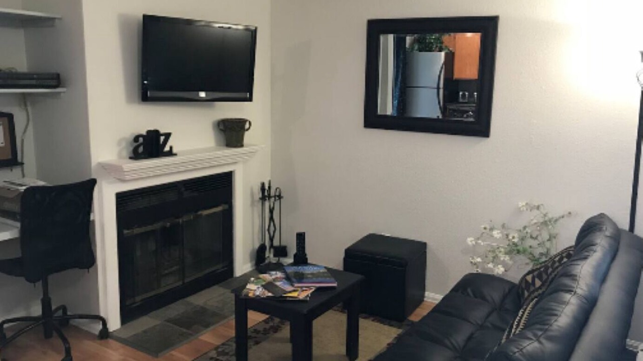 Photo of Livingroom in Whittier