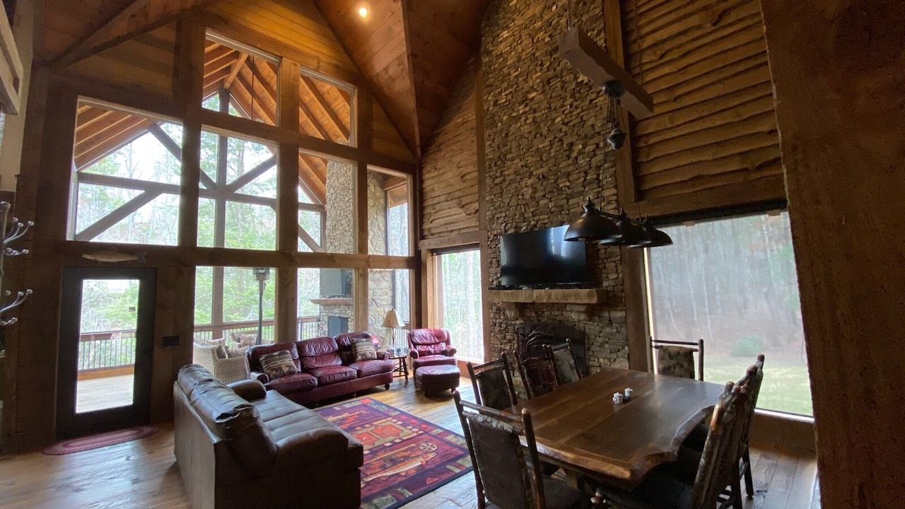 Photo of Livingroom in McCaysville