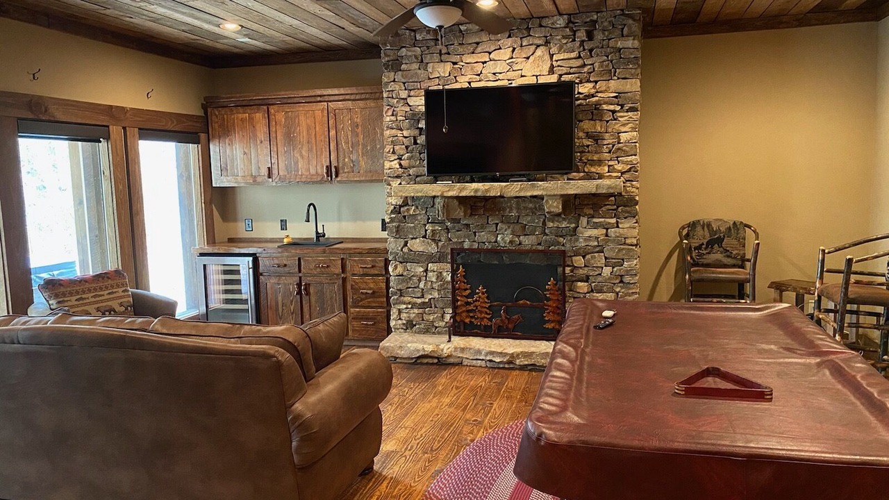 Photo of Livingroom in McCaysville