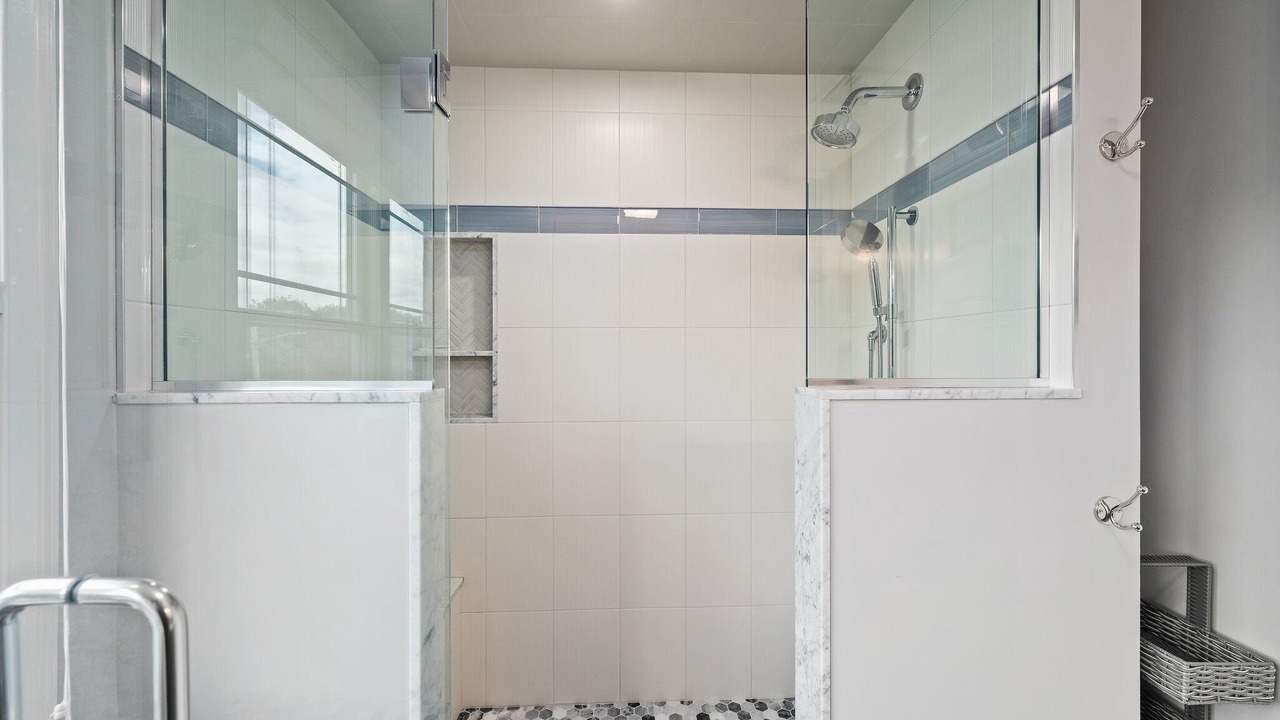 Photo of Bathroom in Bonnet Shores