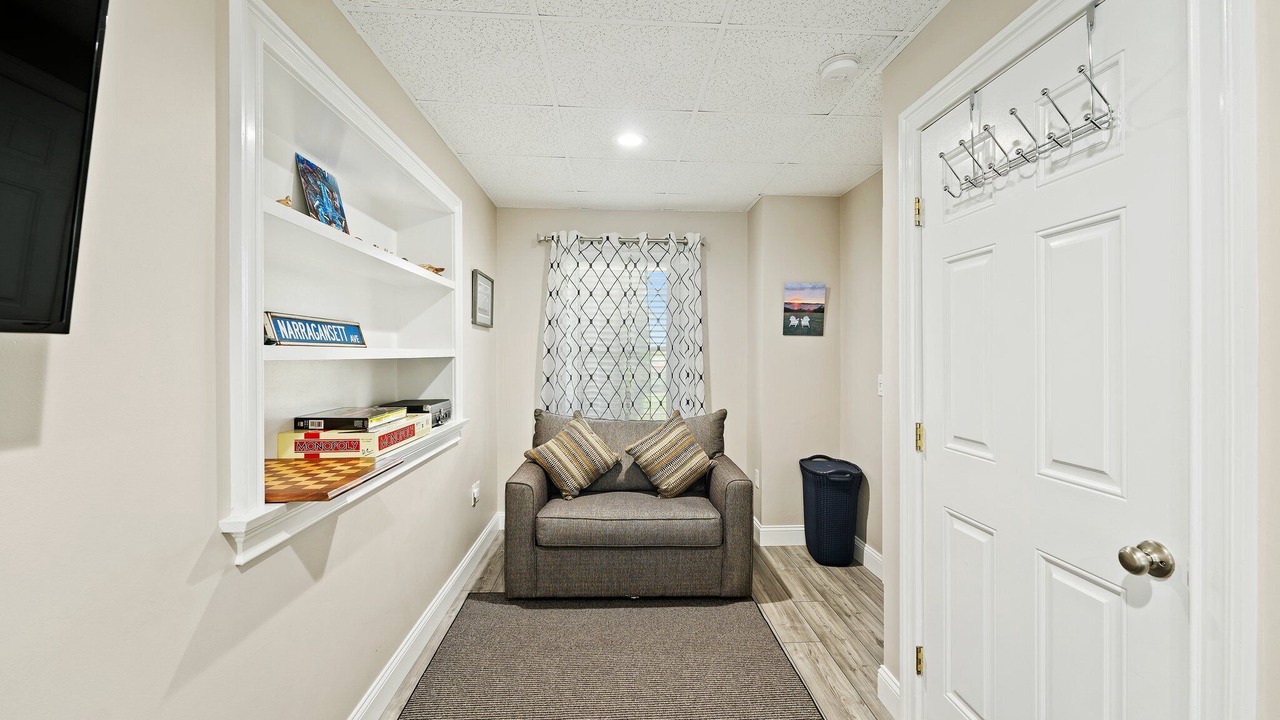 Photo of Livingroom in Bonnet Shores