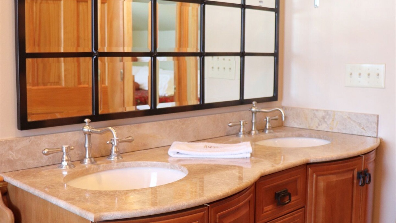Photo of Bathroom in Burlington Flats